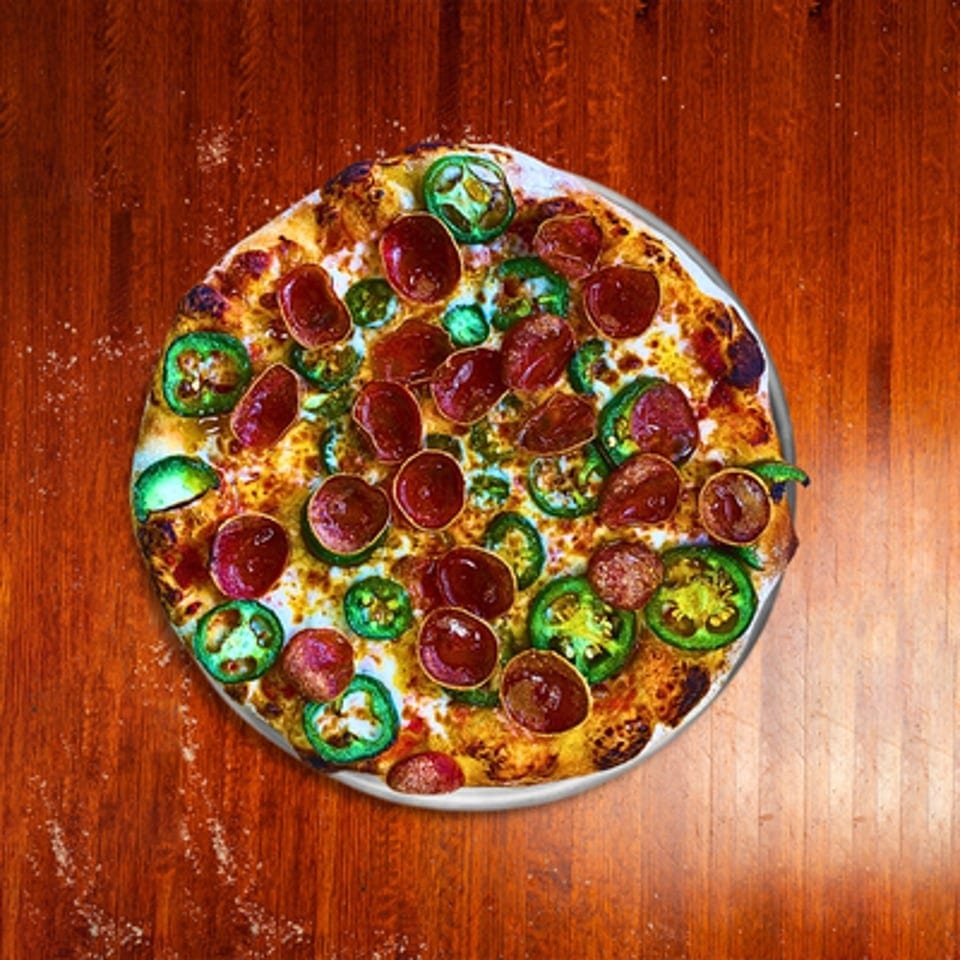 10" HONEY BEXAR pizza.