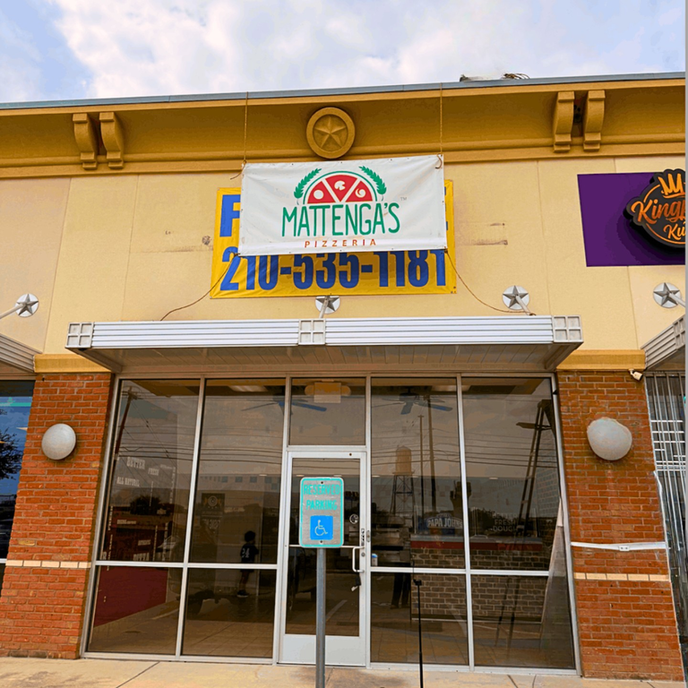 Mattenga’s Pizzeria – Bandera & 1604 (Opens Soon)