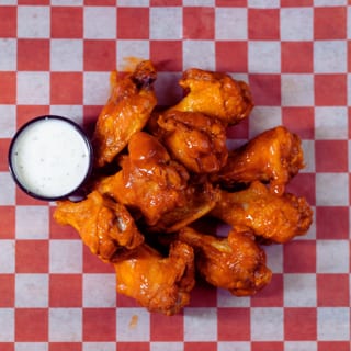 WINGS Buffalo (Mild, Medium, Hot) (6)