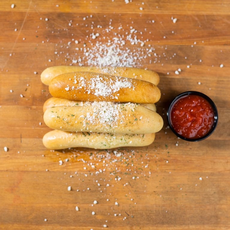 Delicious Breadsticks to Accompany Your Meal